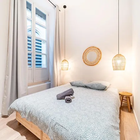 Smartstay Opera Barbara *