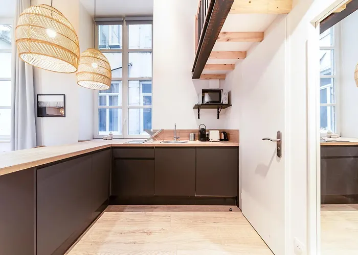 Smartstay Opera Barbara Apartment
